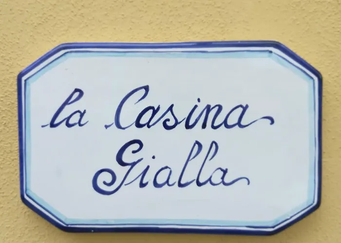 La Casina Gialla Independent House