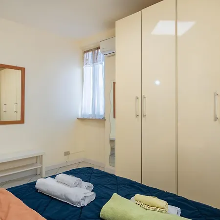 La Casina Gialla Independent House